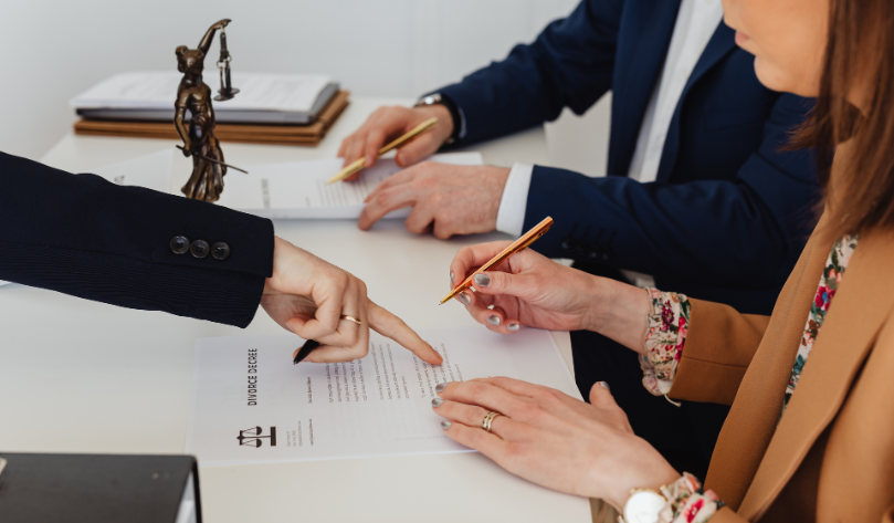 Divorce Lawyer